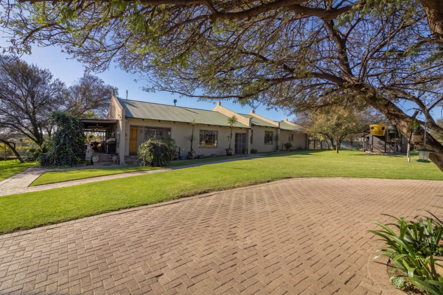 4 Bedroom Property for Sale in Kroonstad Rural Free State